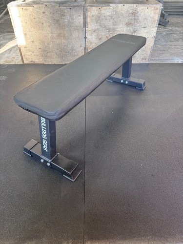 Bulldog gear flat bench - gear,