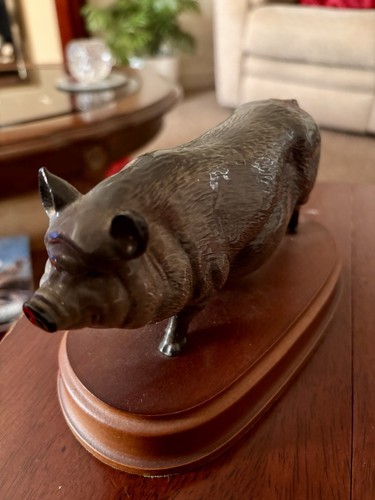 Royal doulton vietnamese - royal, pig