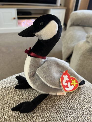 Bnwt retired beanie babies - ty,