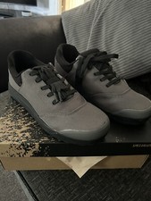 Specialized 2FO Roost Canvas