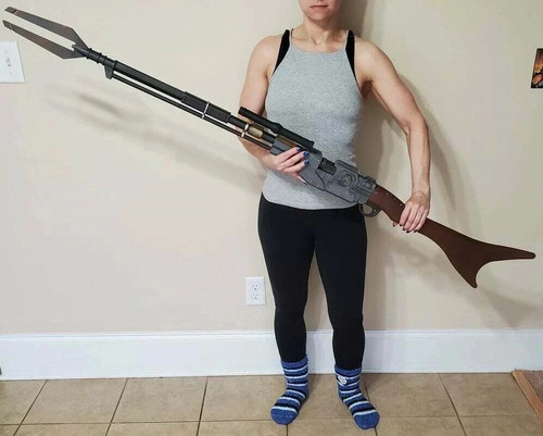 Mandalorian blaster rifle - blaster,