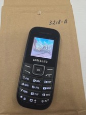 Samsung E1200 Black Unlocked Network Mobile Phone
