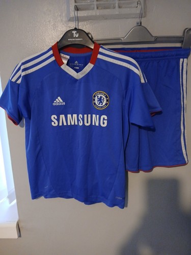 Chelsea home football - home,