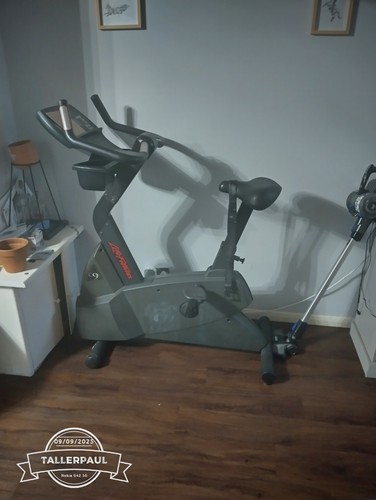 C9i life fitness exercise bike - c9i,
