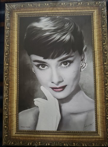 Audrey hepburn canvas print - audrey,