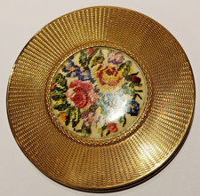 Vintage Kigu Powder Compact