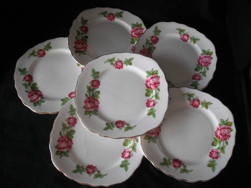 Royal vale pink roses design - roses,