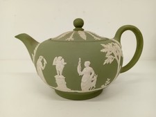 WEDGWOOD Green Jasperware Teapot With Classical Relief Patterns - G891