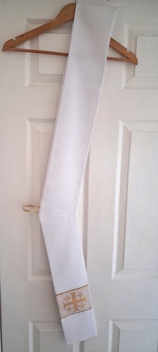 White deacon stole with gold - white,