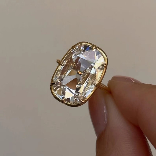 Cushion cut lab - 5, grown