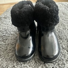 UGG  TODDLER  Patent Leather
