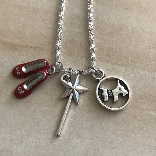 Silver tone wizard oz - wizard, of