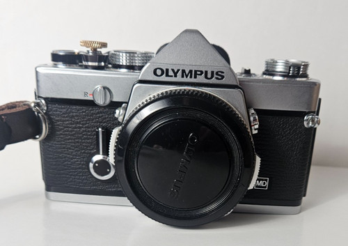 Vintage olympus 35mm slr - olympus,