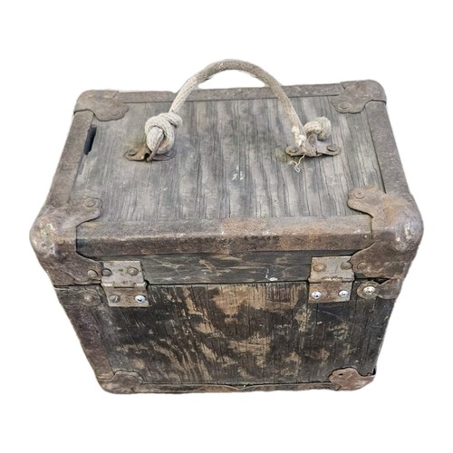 Vtg wood tool - wood, box