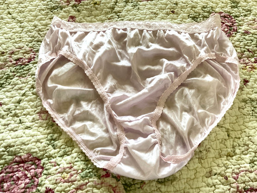 Vtg hanes panties - hanes, pink