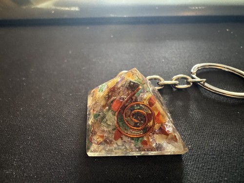 Orgonite pyramid crystal - pyramid,