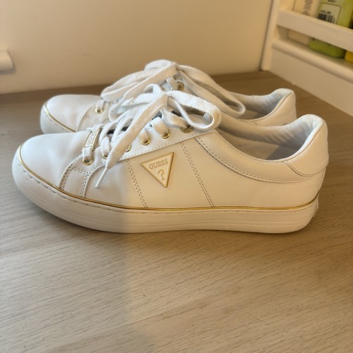 Guess trainers with - , gold