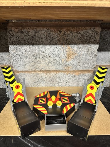 Vintage bbc robot wars smash - robot,