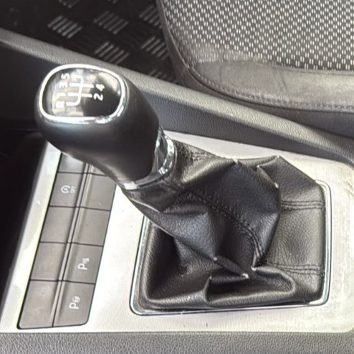 Skoda octavia 4dr - 2013,