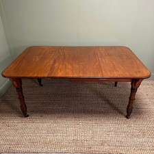 Quality Antique Mahogany Dining Table by Gillows of Lancaster