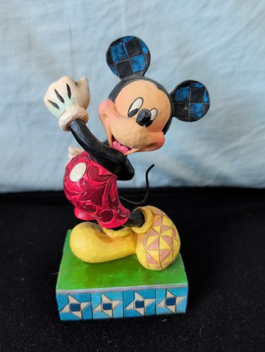 Disney traditions modern day - disney,