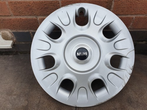 Mini wheel trim hub - mini,