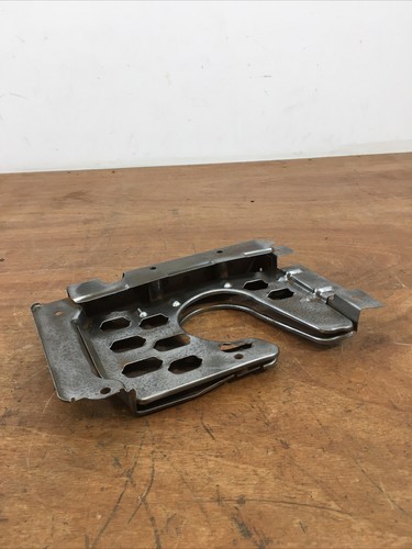 Sump baffle plate - sump, for