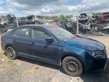 SEAT TOLEDO 2013-14 5DR 1.6 DIESEL (BLUE) **BREAKING SPARES**  Wiper arm