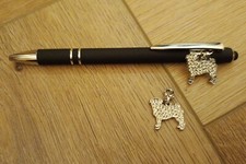 Retractable pen with touch