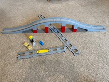 Lego Duplo train track bridge