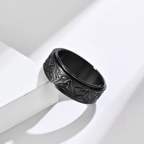 Viking celtic knot - rune, rings