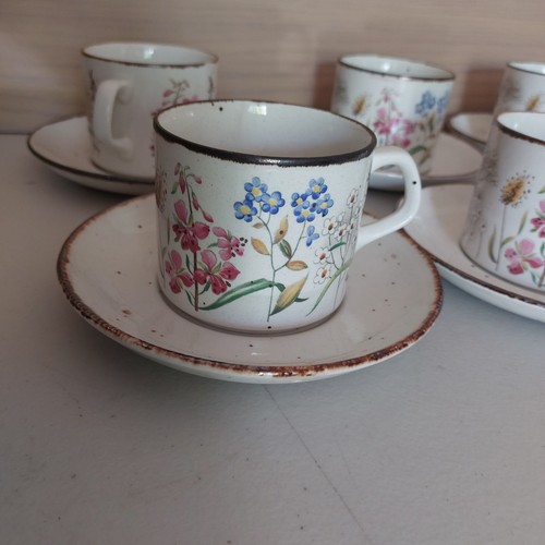 Vintage cottagecore 1970s - , cup
