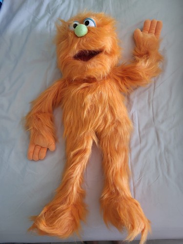 Silly puppets with arm rod - -,
