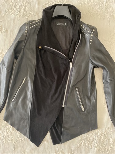 Religion magnetism black - religion,