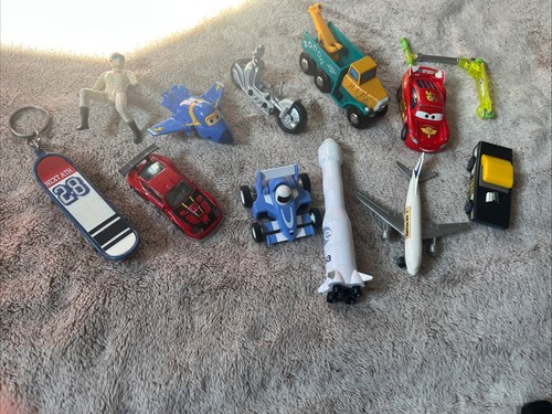 Bundle mixed toy cars - mixed,