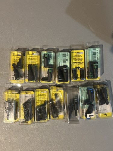 Lot fuel line connectors - of,