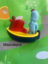 In The Night Garden Roll Along