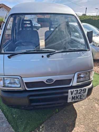 Daihatsu hijet van mot till - hijet,