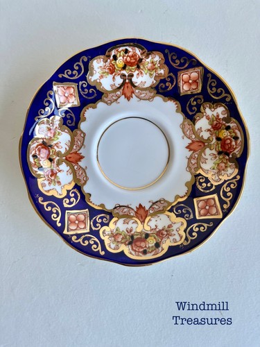 Vintage royal albert heirloom - royal,