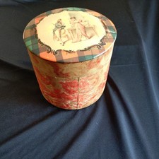 Vintage Round Sewing Basket Storage Box With Lid round & contents 