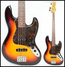 Fender Japan Exclusive Classic