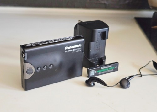 Rare slim panasonic walkman - rare,
