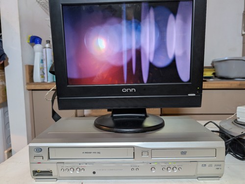 Durabrand ad980bd vcr dvd - ad980bd,