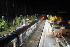 Photo 12x8 Kingham railway station Bledington A train from Hereford to Lon c2017