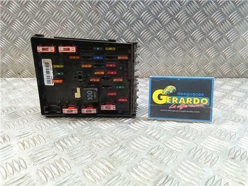 3c0937125 fuse box volkswagen - box,