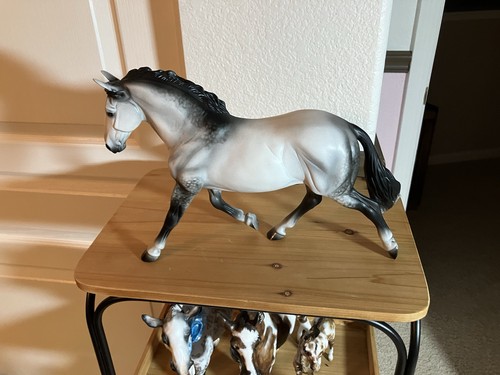 Breyer custom grey - breyer,