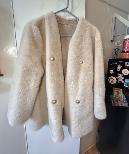 Women beige faux - women’s, fur