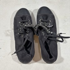 NWOT Demonia Deviant-13