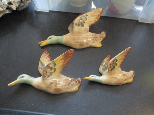 Vintage wall hanging - vintage, ceramic