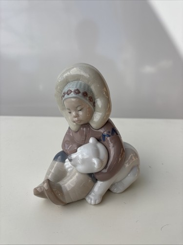 Lladro porcelain figurine - lladro,